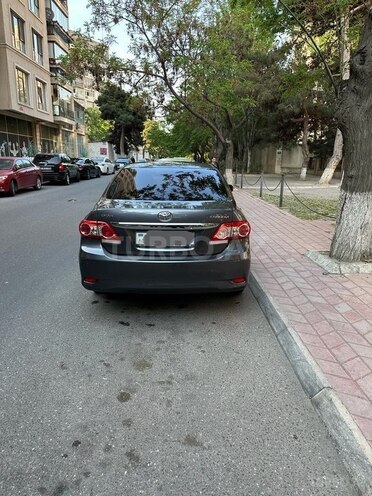 Toyota Corolla 2013, 163,000 km - 1.6 l - Bakı