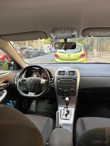 Toyota Corolla 2013, 163,000 km - 1.6 l - Bakı