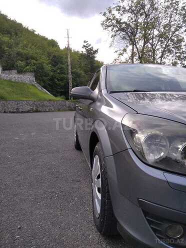 Opel Astra 2005, 275,000 km - 1.4 l - Bakı