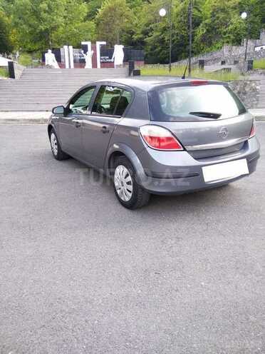 Opel Astra 2005, 275,000 km - 1.4 l - Bakı
