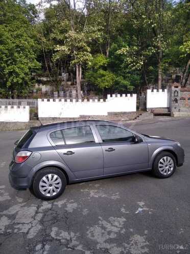 Opel Astra 2005, 275,000 km - 1.4 l - Bakı