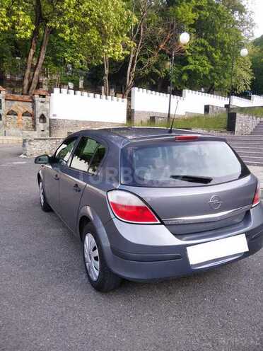 Opel Astra 2005, 275,000 km - 1.4 l - Bakı