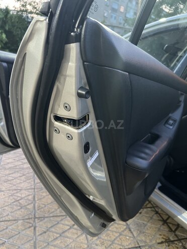 Toyota Corolla 2005, 200,752 km - 1.4 l - Bakı