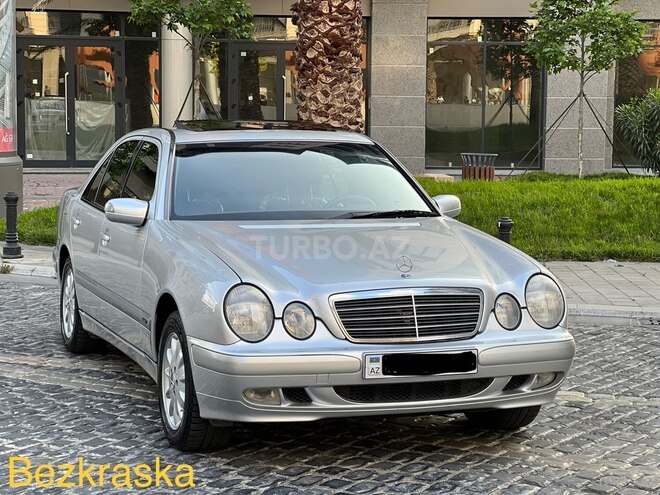 Mercedes E 220 2000, 274,521 km - 2.2 l - Bakı
