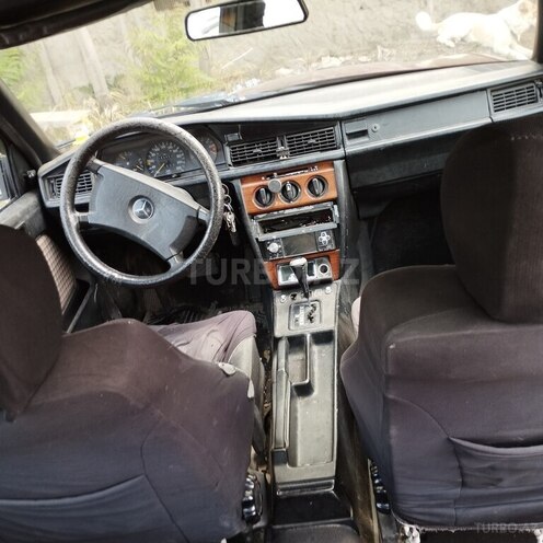 Mercedes 190 1992, 352,152 km - 2.0 l - Bakı