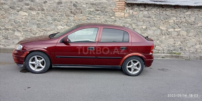 Opel Astra 1999, 285,000 km - 1.6 l - Şəki