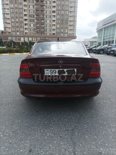 Opel Vectra 1997, 350,000 km - 1.8 л - Bakı