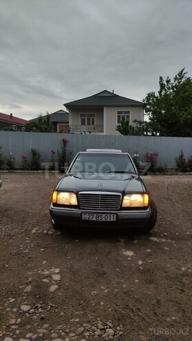 Mercedes E 220 1993, 520,000 km - 2.2 l - Masallı