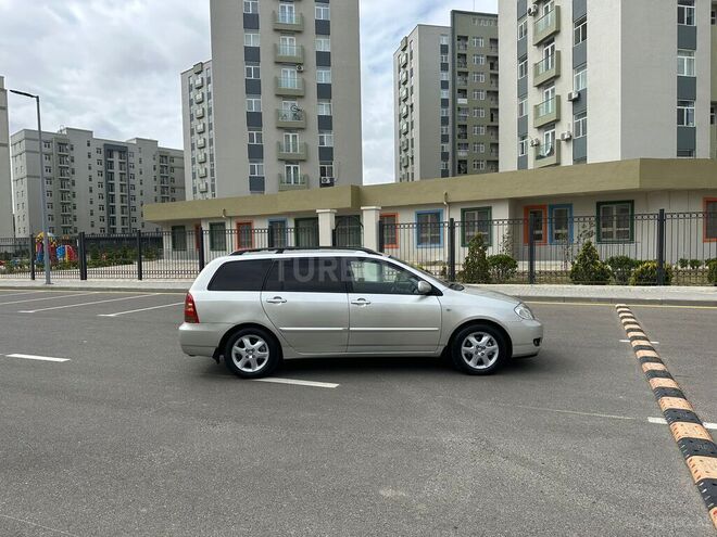 Toyota Corolla 2005, 175,000 km - 1.4 л - Bakı