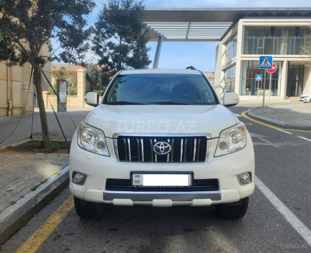 Toyota Prado 2012, 270,000 km - 3.0 l - Bakı