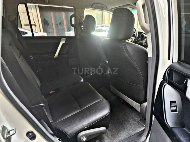 Toyota Prado 2012, 270,000 km - 3.0 l - Bakı
