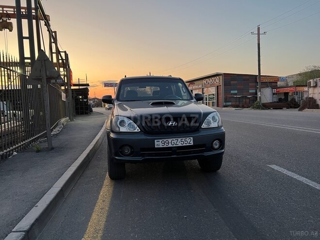 Hyundai Terracan 2004, 327,500 km - 2.9 l - Bakı