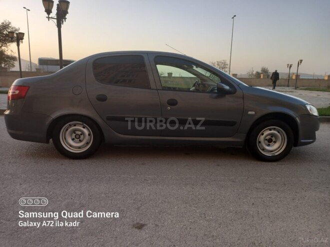 Iran Khodro Runna 2014, 300,000 km - 1.6 л - Bakı
