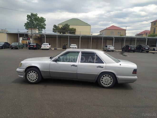Mercedes E 280 1994, 100,000 km - 2.8 л - Bakı