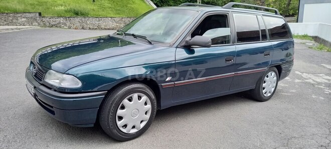 Opel Astra 1994, 265,880 km - 1.6 l - Şəki