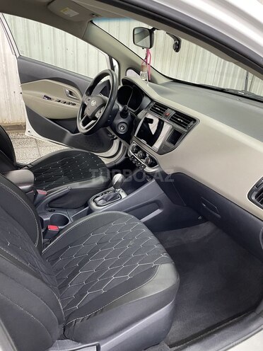 Kia Rio 2014, 179,794 km - 1.6 л - Bakı