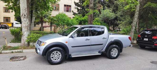 Mitsubishi L200 2008, 380,000 km - 2.5 л - Bakı