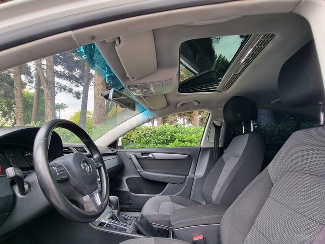 Volkswagen Passat 2012, 180,000 km - 1.8 л - Bakı