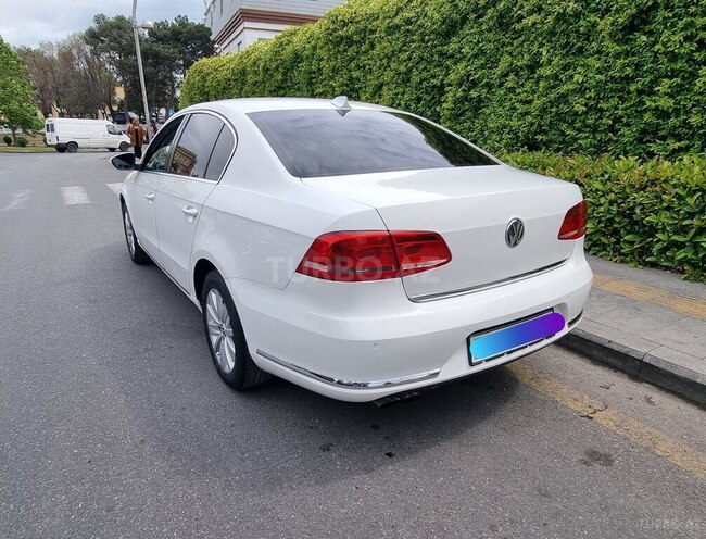 Volkswagen Passat 2012, 180,000 km - 1.8 л - Bakı