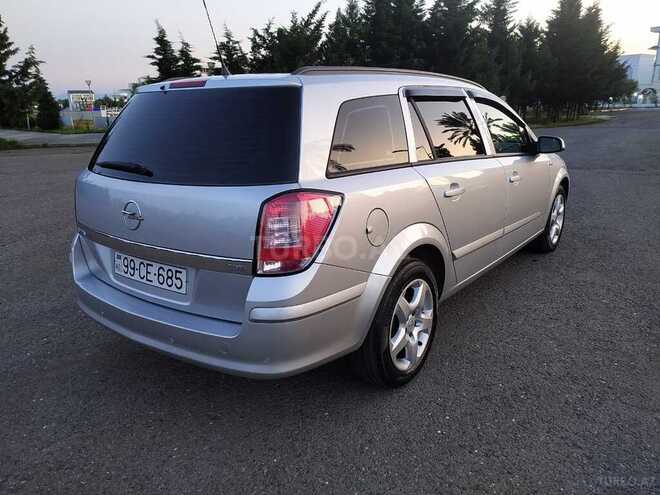 Opel Astra 2008, 204,000 km - 1.3 л - Astara