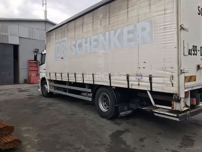 Mercedes Axor 1824 2007, 895,000 km - 6.4 l - Bakı