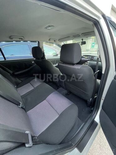 Toyota Corolla 2006, 238,000 km - 1.4 l - Bakı