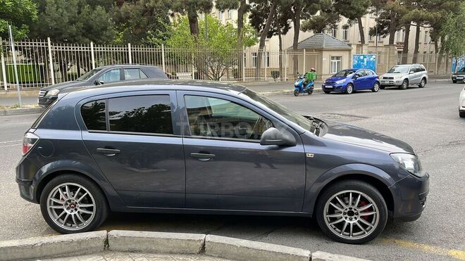 Opel Astra 2009, 207,000 km - 1.4 l - Bakı