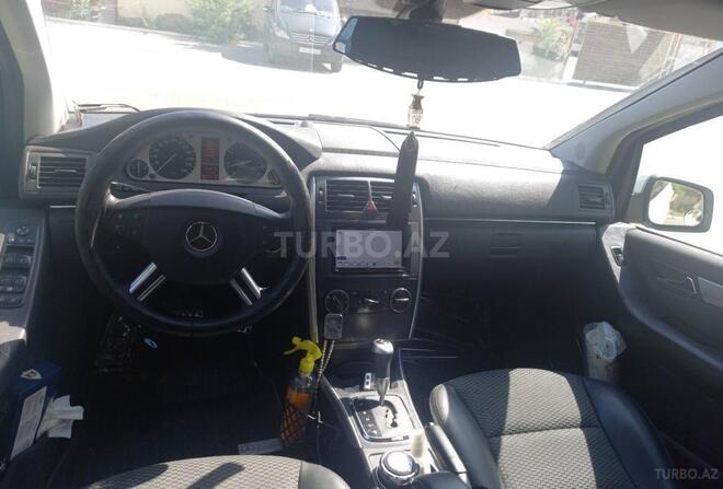 Mercedes B 170 2009, 120,000 km - 1.7 l - Sumqayıt