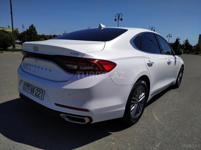 Hyundai Grandeur 2016, 178,000 km - 2.2 л - Bakı