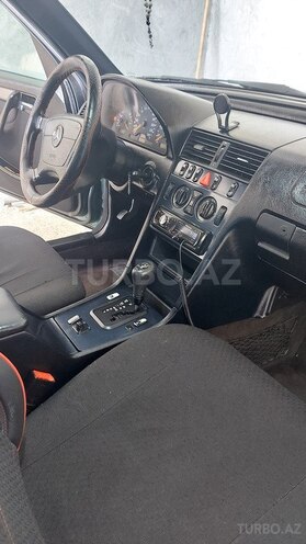 Mercedes C 200 1999, 410,367 km - 2.0 л - Mingəçevir