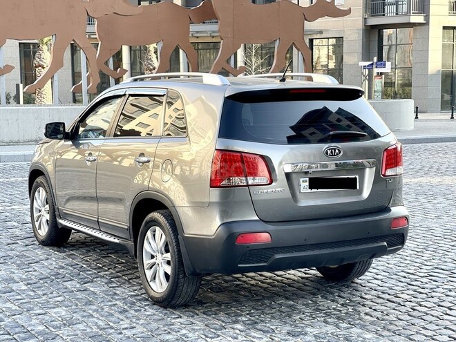 Kia Sorento 2010, 172,777 km - 2.0 l - Bakı
