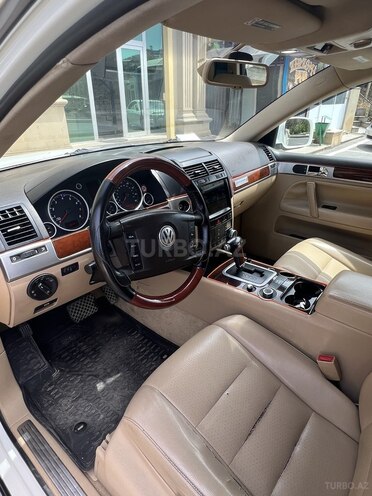 Volkswagen Touareg 2004, 225,854 km - 3.2 l - Bakı