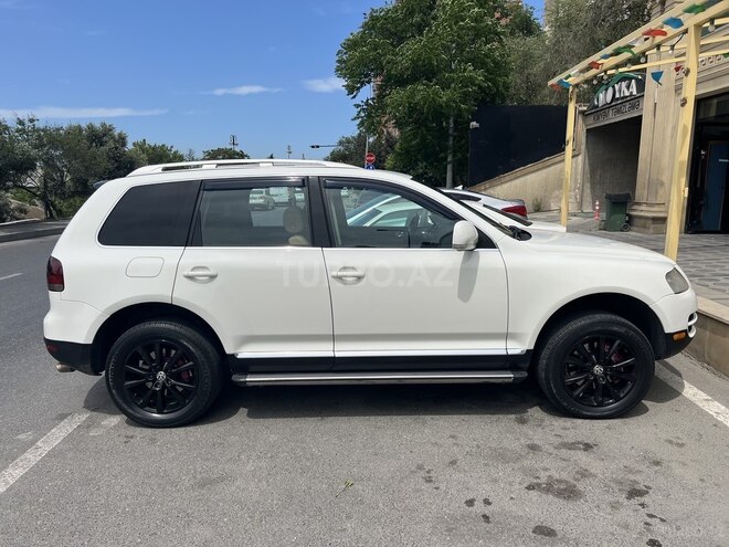 Volkswagen Touareg 2004, 225,854 km - 3.2 l - Bakı