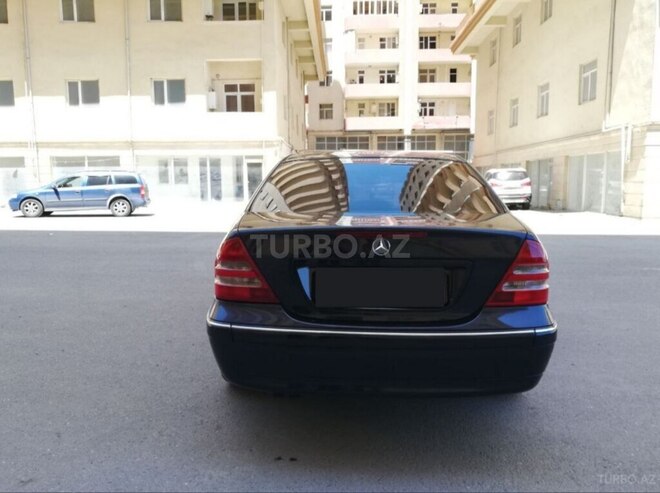 Mercedes C 240 2001, 249,800 km - 2.6 l - Bakı