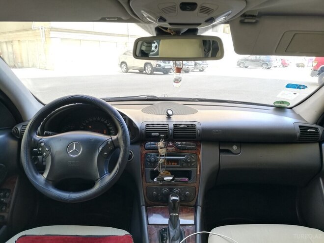 Mercedes C 240 2001, 249,800 km - 2.6 l - Bakı