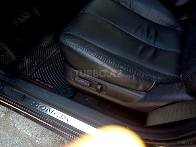 Hyundai Sonata 2009, 138,998 km - 2.4 l - Xudat