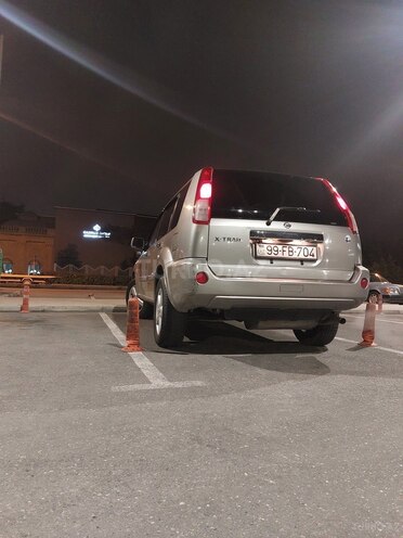 Nissan X-Trail 2003, 301,157 km - 2.0 л - Bakı
