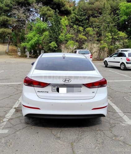 Hyundai Elantra 2017, 33,500 km - 1.6 l - Bakı