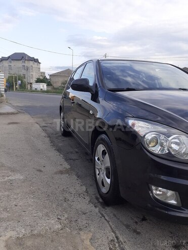Hyundai i30 2009, 189,000 km - 1.4 л - Quba