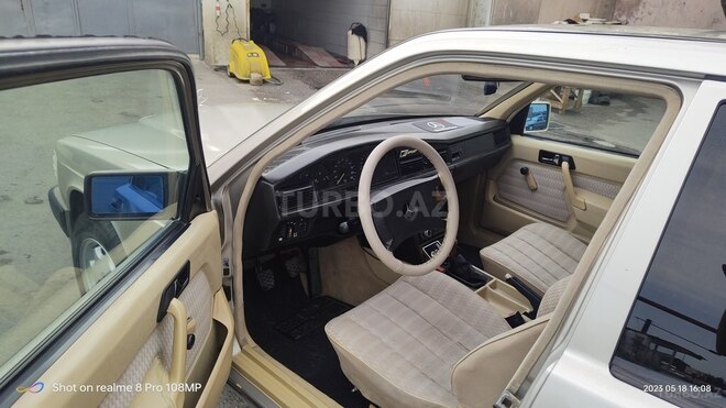 Mercedes 190 1991, 229,000 km - 2.0 l - Bakı