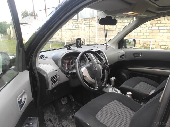 Nissan X-Trail 2008, 214,124 km - 2.5 l - Qax