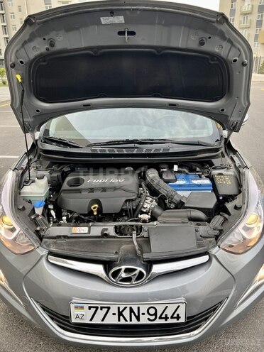 Hyundai Elantra 2014, 175,000 km - 1.6 l - Bakı