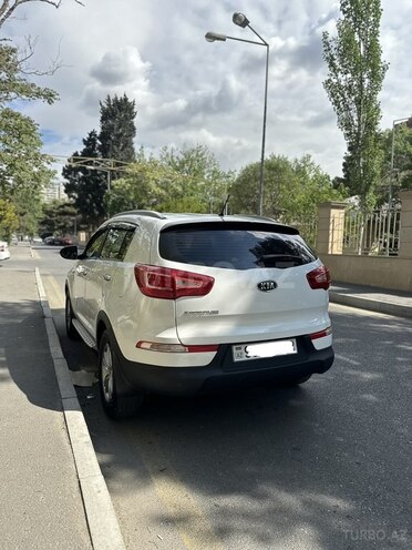 Kia Sportage 2011, 246,000 km - 2.0 л - Bakı
