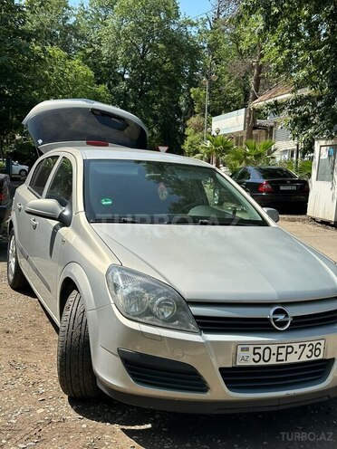 Opel Astra 2005, 150,000 km - 1.4 л - Cəlilabad