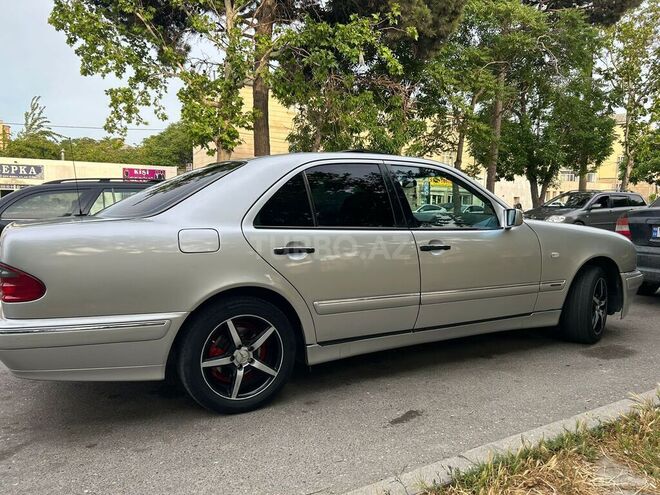 Mercedes E 240 1999, 237,746 km - 2.4 l - Bakı