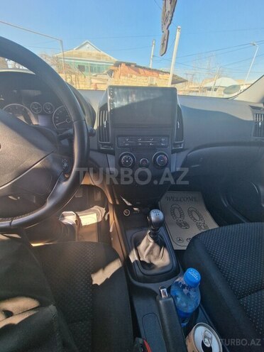 Hyundai i30 2010, 200,000 km - 1.4 l - Mingəçevir