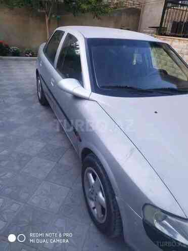 Opel Vectra 1996, 250,000 km - 1.6 l - Bakı