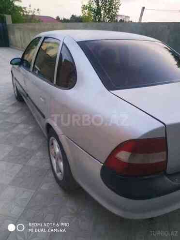 Opel Vectra 1996, 250,000 km - 1.6 l - Bakı