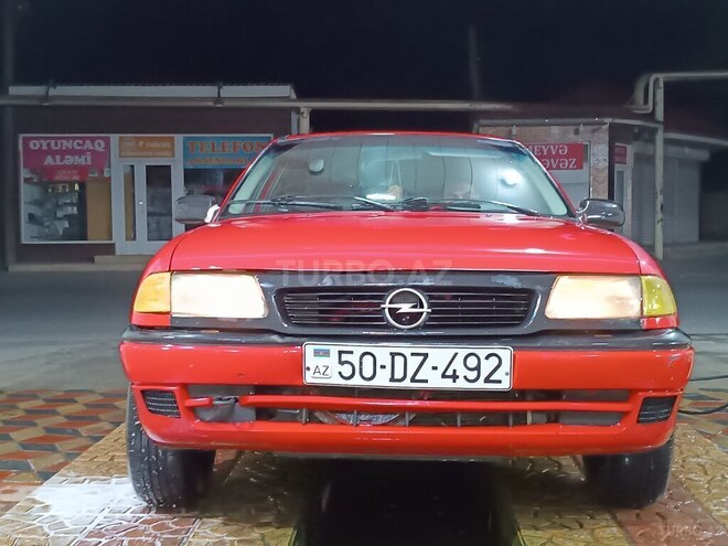 Opel Astra 1996, 100,000 km - 1.6 л - Bakı