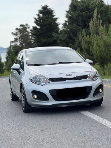 Kia Rio 2011, 305,000 km - 1.1 l - Bakı
